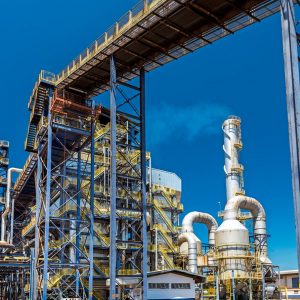 indústria de eletricidade em pleno funcionamento